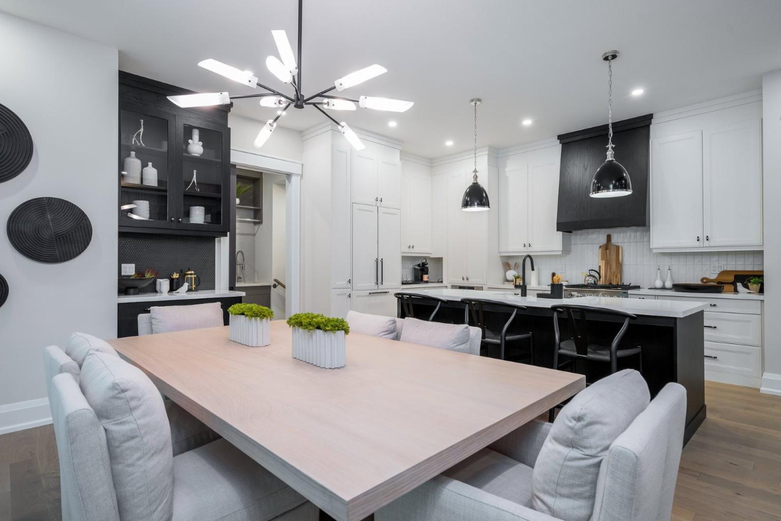 034_106_dorothy_drive_34_45